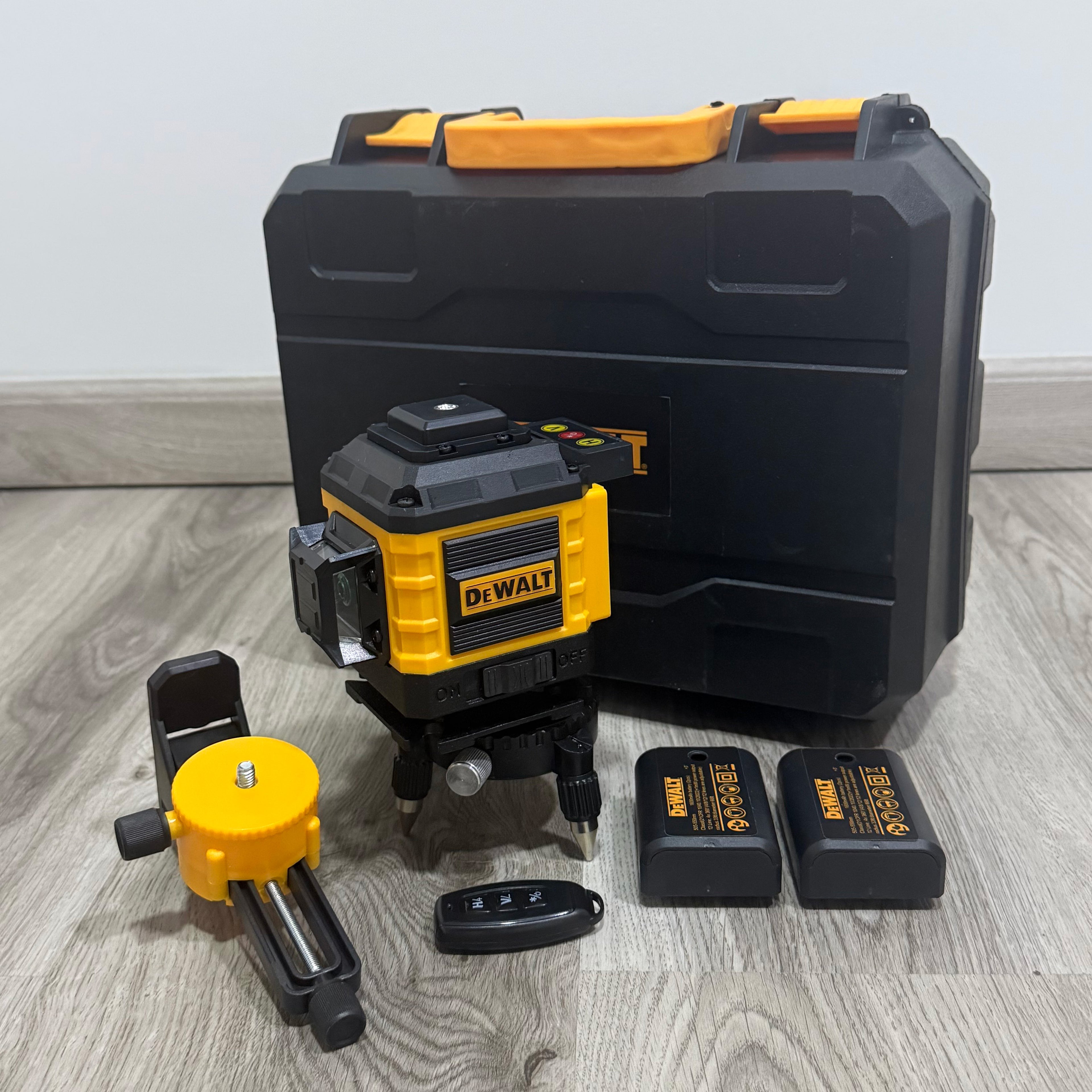 Nivel Laser 12 Lineas DeWALT